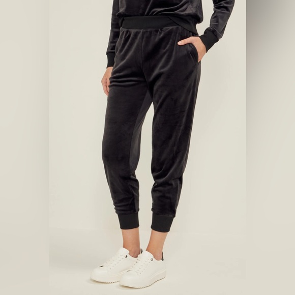Banana Republic Pants - Banana Republic Relax Velvet Black Casual Jogger Size XXL